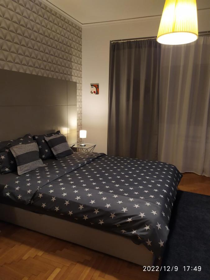 Plaka'S Flat-Near Syntagma Metro Station Apartman Athén Kültér fotó
